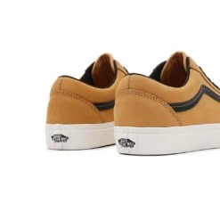 Vans - Unisex Old Skool Nubuck Shoes (05UFZV4) -TrekWear Sales Shop Vans Men s Old Skool Nubuck Shoes 05UFZV4