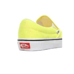Vans - Unisex Classic Slip On Shoes (4U38WT7) -TrekWear Sales Shop Vans Unisex Classic Slip On 4U38WT7 05 990b69d4 5b53 4e54 8b01 db558561a234