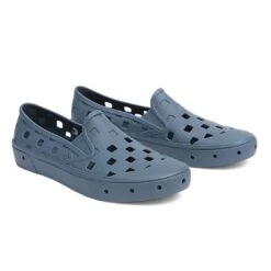 Vans - Unisex Slip-On TRK Shoes (5HF8RV2) -TrekWear Sales Shop Vans Unisex Slip On TRK Slides 5HF8RV2 4