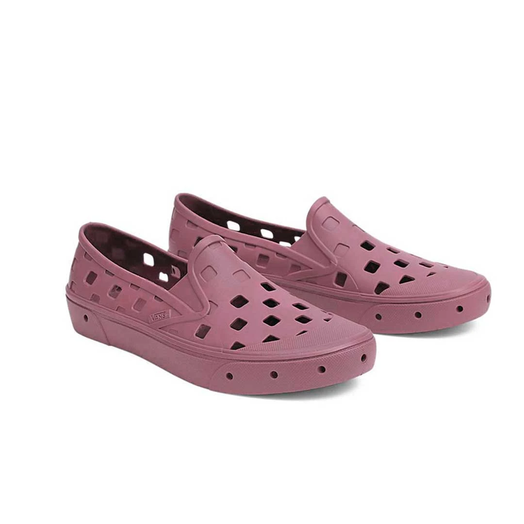 Vans - Unisex Slip-On TRK Shoes (5HF8BD5) 3 Vans - Unisex Slip-On TRK Shoes (5HF8BD5) - Image 3